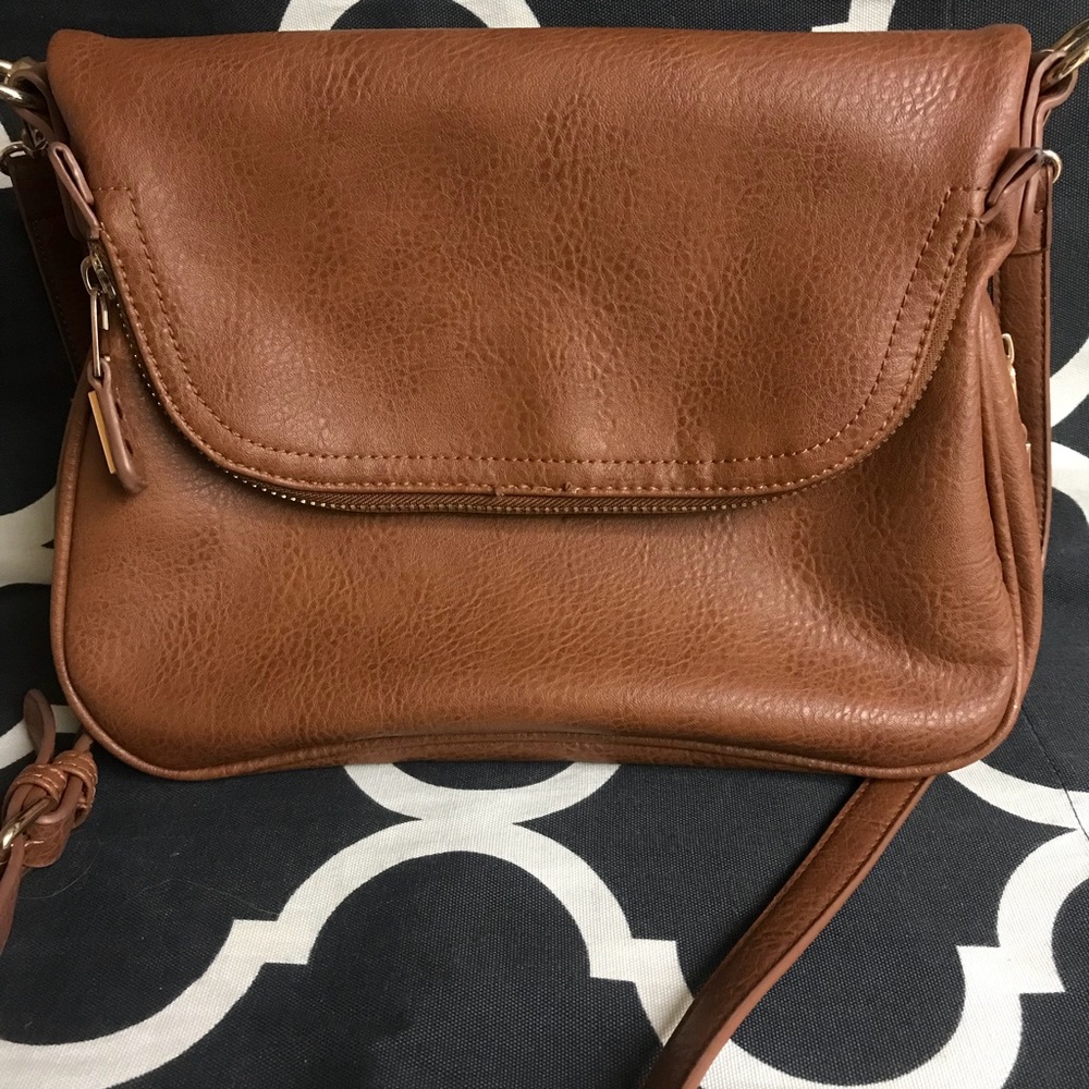 Oversized Crossbody Bag